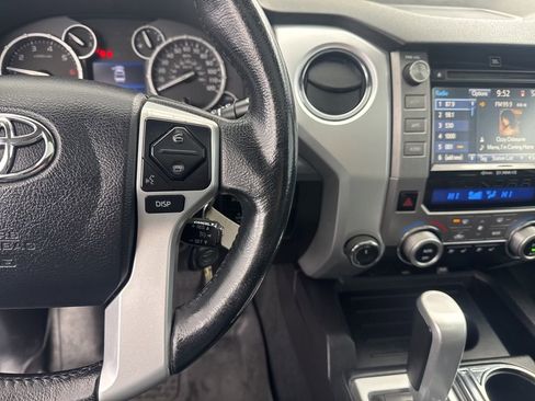 Used 2016 Toyota Tundra Platinum image 27