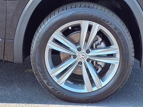 Used 2019 Volkswagen Atlas SE image 30