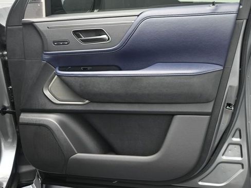 New 2026 INFINITI QX80 4WD w/ Sport Exterior Package image 38