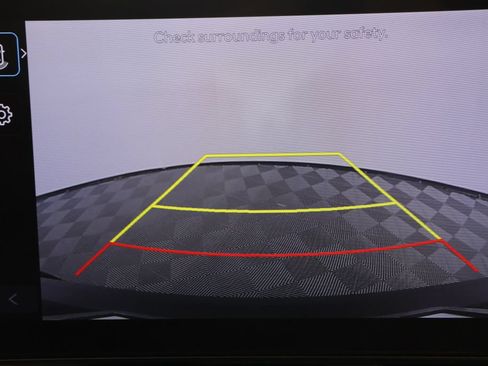 Certified 2025 Hyundai Kona SEL AWD/4WD image 16