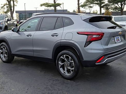 New 2025 Chevrolet Trax LT w/ Driver Confidence Package image 2