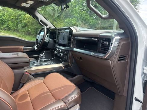 Used 2025 Ford F150 King Ranch AWD/4WD image 24