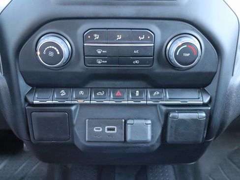 Used 2022 Chevrolet Silverado 1500 Custom Trail Boss w/ Safety Confidence Package AWD/4WD image 12