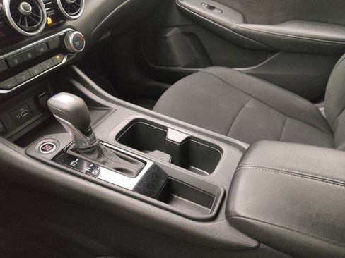 Used 2025 Nissan Sentra S image 26