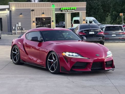 Used 2020 Toyota Supra Premium w/ Driver Assist Package RWD image 30