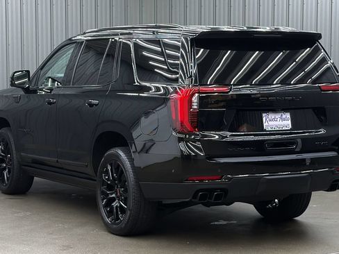 Used 2026 GMC Yukon Denali w/ Sun & Power Step Package AWD/4WD image 3