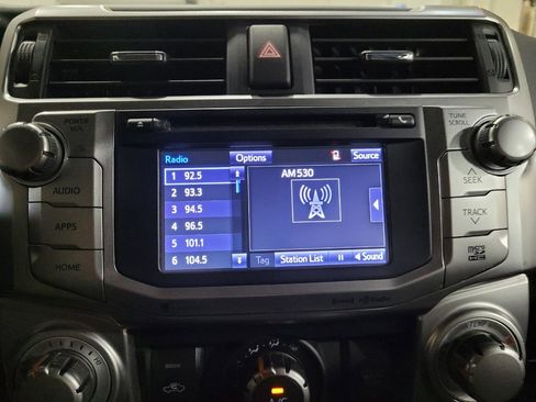Used 2019 Toyota 4Runner SR5 AWD/4WD image 25