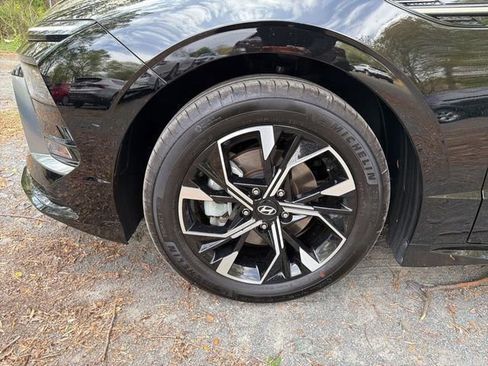 Certified 2025 Hyundai Sonata SEL AWD/4WD image 5