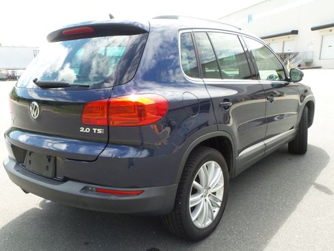 Used 2015 Volkswagen Tiguan SEL FWD image 5