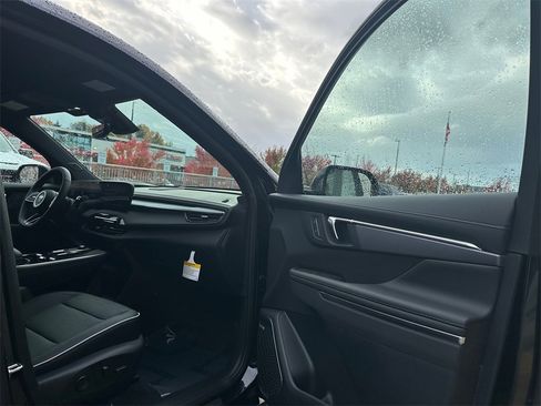 New 2026 Buick Enclave Sport Touring w/ Power Package image 11