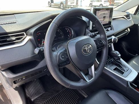 Used 2023 Toyota RAV4 XLE Premium FWD image 10