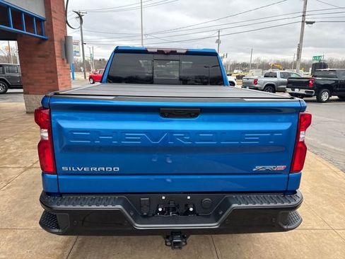 Used 2022 Chevrolet Silverado 1500 ZR2 w/ Technology Package image 8
