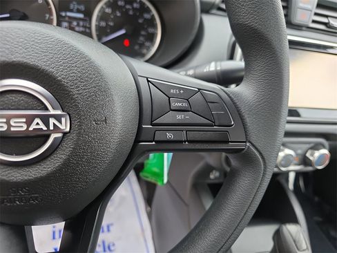 Used 2024 Nissan Versa S w/ S Plus Package image 23