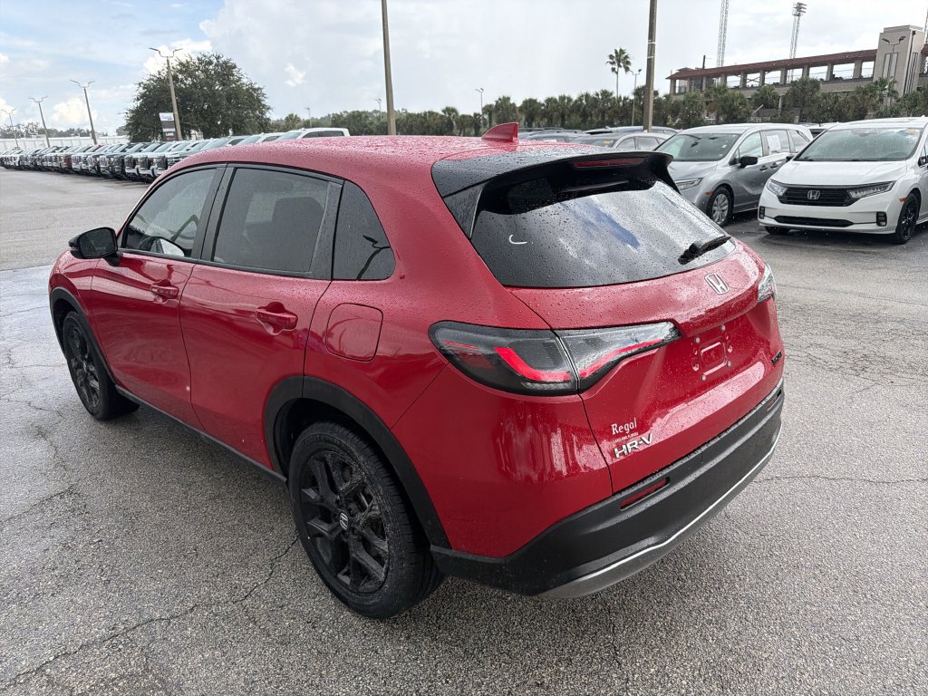 Used 2024 Honda HR-V Sport image 6