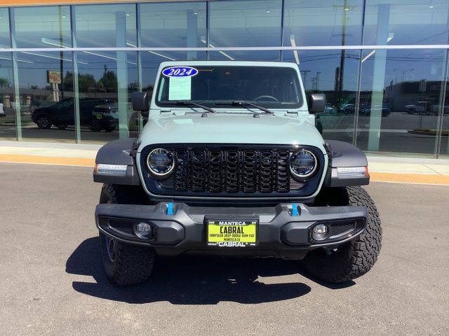 Used 2024 Jeep Wrangler Unlimited AWD/4WD image 4