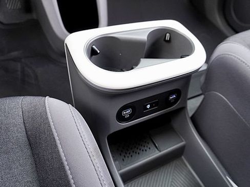 Certified 2024 Hyundai Ioniq 5 SEL RWD image 30