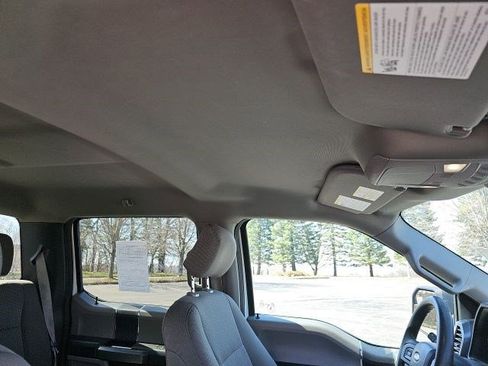 Used 2020 Ford F150 XLT image 11