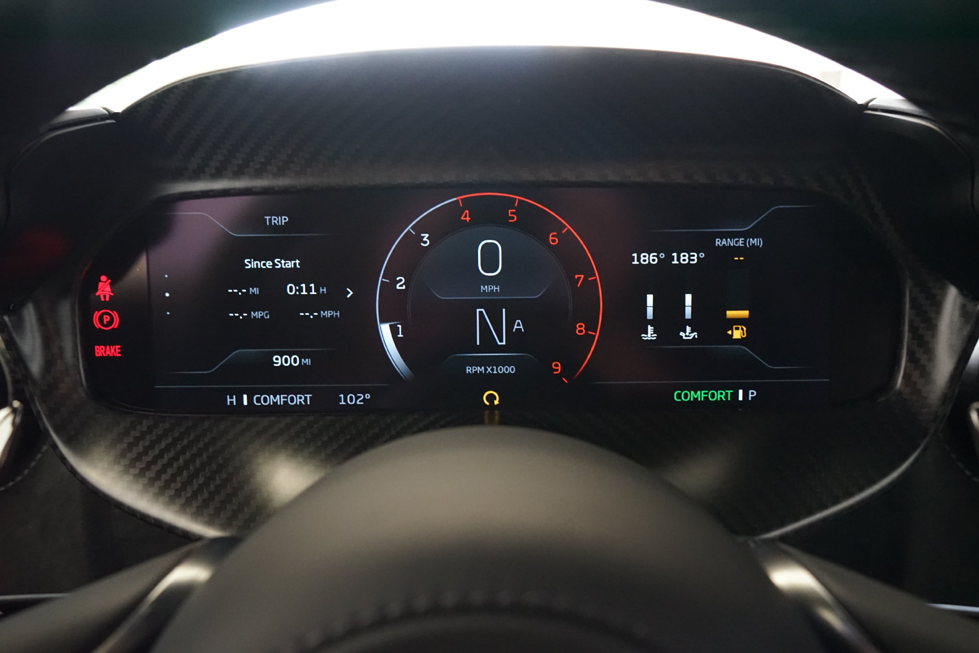 Used 2024 McLaren 750S RWD image 23
