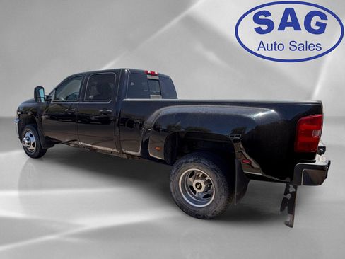 Used 2013 Chevrolet Silverado 3500 LTZ w/ LTZ Plus Package AWD/4WD image 4