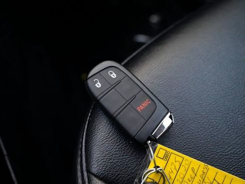 Used 2020 Jeep Compass Latitude AWD/4WD image 55
