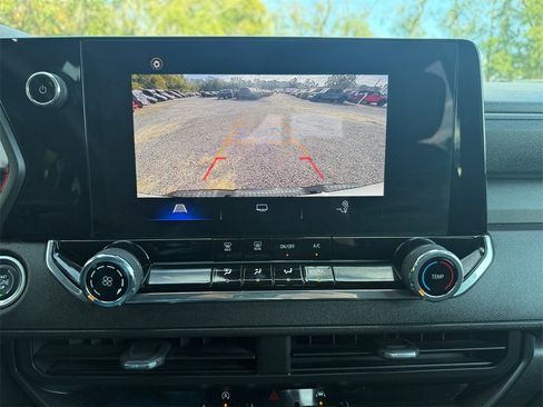 Used 2024 Chevrolet Colorado W/T w/ Advanced Trailering Package image 32