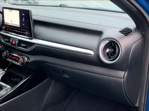 Used 2023 Kia Forte GT-Line w/ GT-Line Premium Package image 18