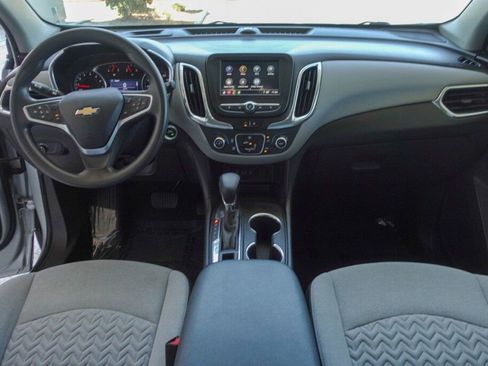 Used 2022 Chevrolet Equinox LT image 23