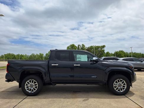 New 2026 Toyota Tacoma Limited AWD/4WD image 4