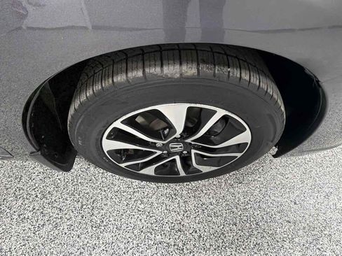 Used 2015 Honda Civic EX image 42