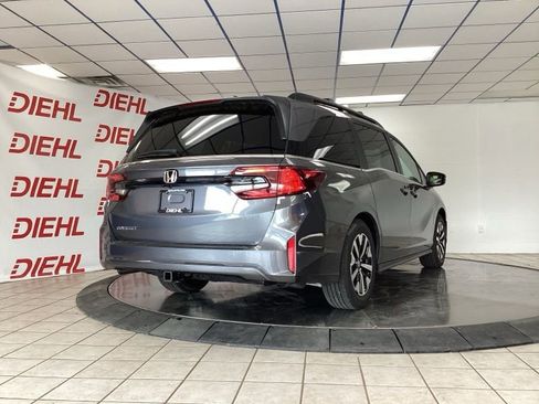 New 2026 Honda Odyssey EX-L image 7