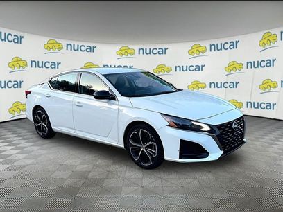 Used 2024 Nissan Altima 2.5 SR