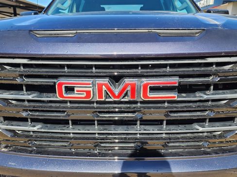 New 2026 GMC Sierra 1500 Elevation image 10