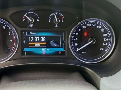 Used 2019 Buick Enclave Essence image 14