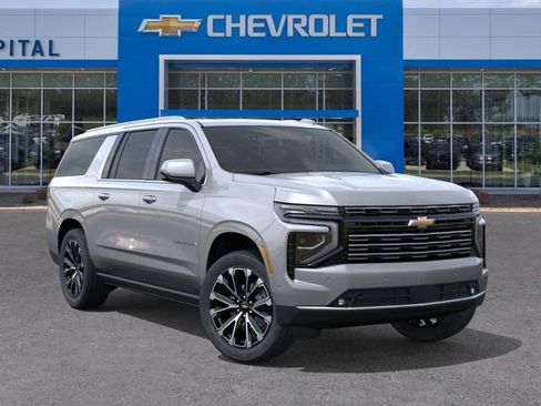 New 2026 Chevrolet Suburban High Country image 7
