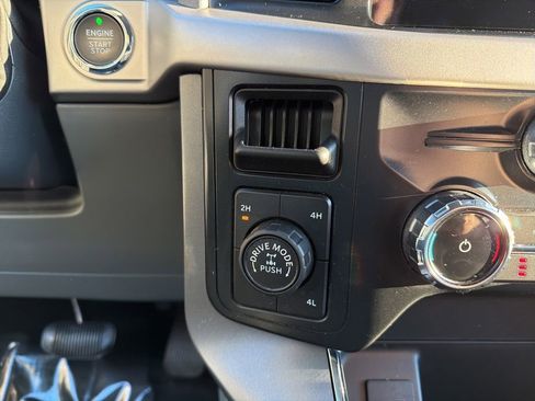 Certified 2022 Ford F150 XLT w/ Equipment Group 302A High image 33