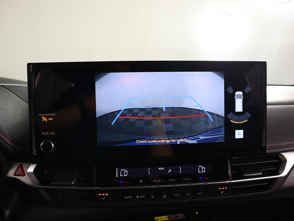 Used 2025 Toyota Sienna XSE FWD image 48