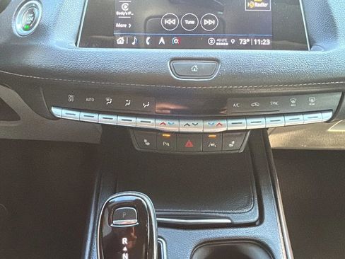 Used 2022 Cadillac XT4 Luxury w/ Cold Weather Package image 23