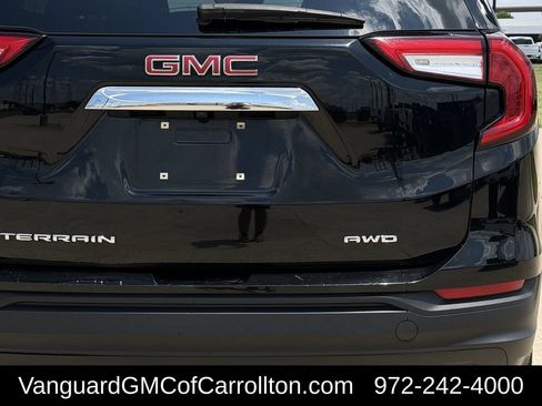 Used 2024 GMC Terrain SLE AWD/4WD image 8