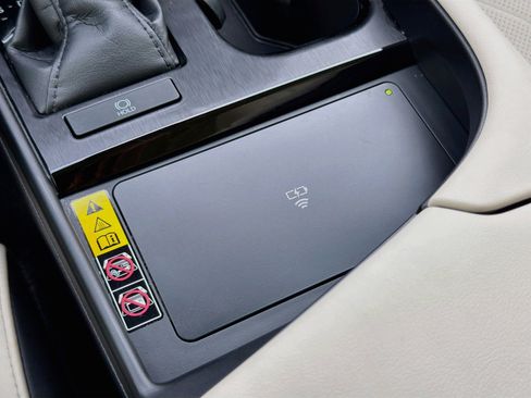 Used 2024 Lexus ES 350 Ultra Luxury w/ Accessory Package (Z2) FWD image 30