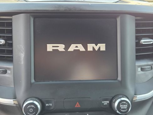 Used 2024 RAM 1500 Big Horn RWD image 7