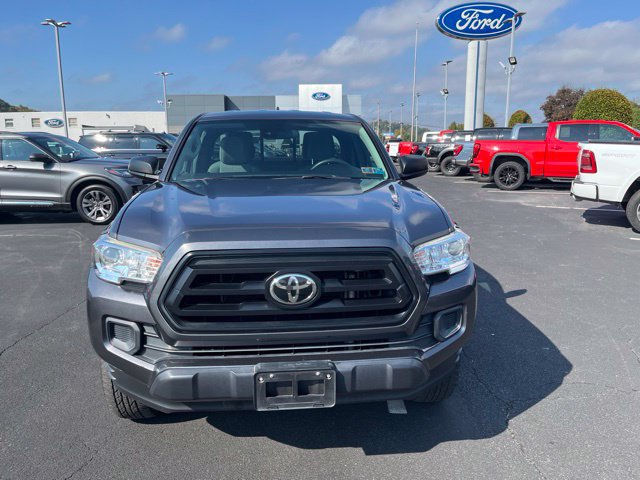 Used 2020 Toyota Tacoma SR w/ SX Package AWD/4WD image 2