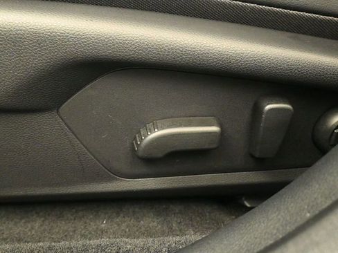 Used 2026 Subaru Crosstrek 2.5i Limited w/ Crosstrek Mirror Package image 11