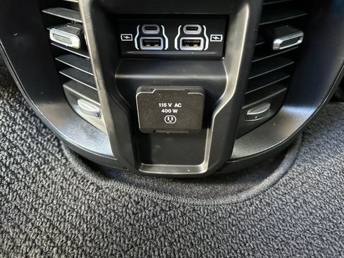 Used 2024 RAM 2500 Laramie w/ Safety Group AWD/4WD image 22