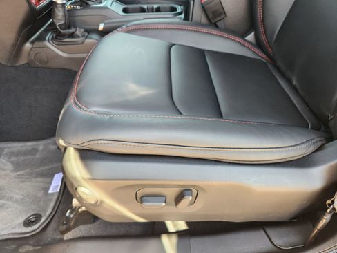 New 2026 Jeep Wrangler Unlimited Rubicon image 19