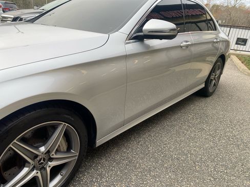 Used 2020 Mercedes-Benz E 350 4MATIC Sedan image 34
