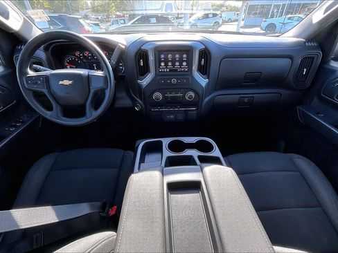 Certified 2023 Chevrolet Silverado 1500 Custom image 13