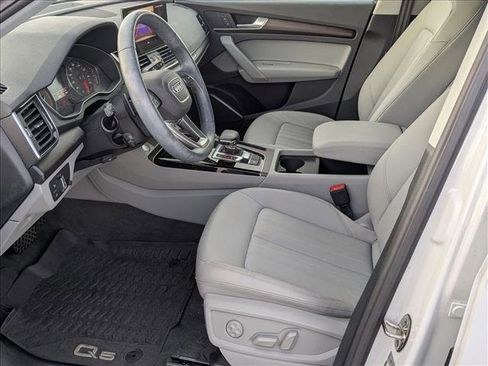 Used 2023 Audi Q5 2.0T Premium w/ Convenience Package AWD/4WD image 13