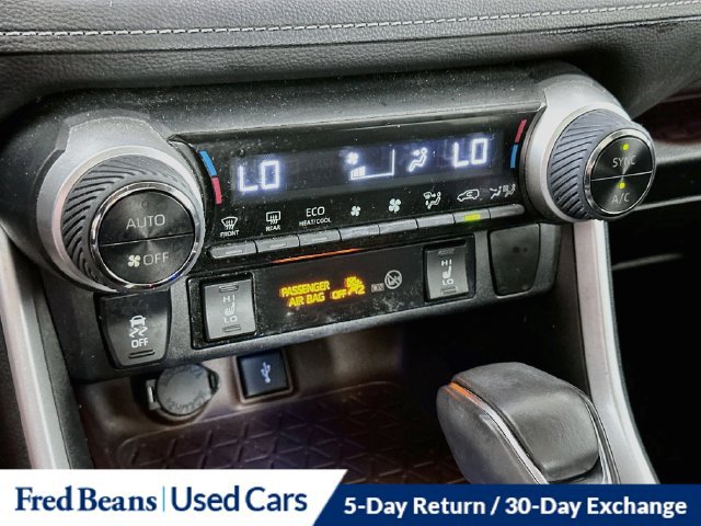 Used 2021 Toyota RAV4 Limited AWD/4WD image 22