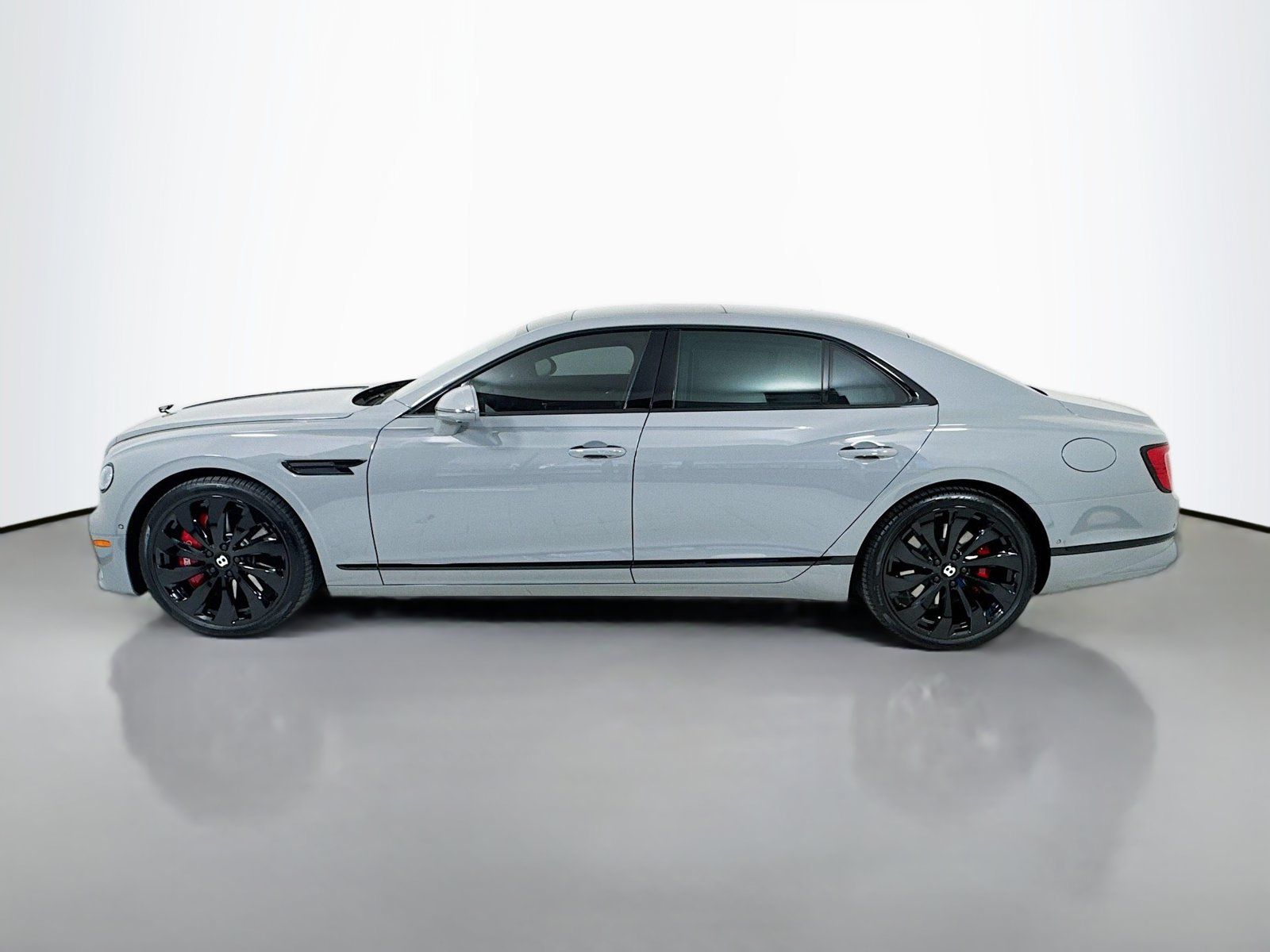 Used 2026 Bentley Flying Spur V8 AWD/4WD image 5