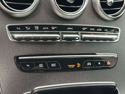 Certified 2022 Mercedes-Benz GLC 300 4MATIC image 25